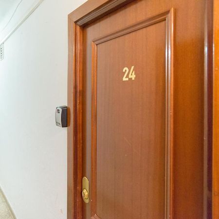 Luminoso Y Moderno Estudio Plaza Andalucia ตอร์เรโมลิโนส ภายนอก รูปภาพ