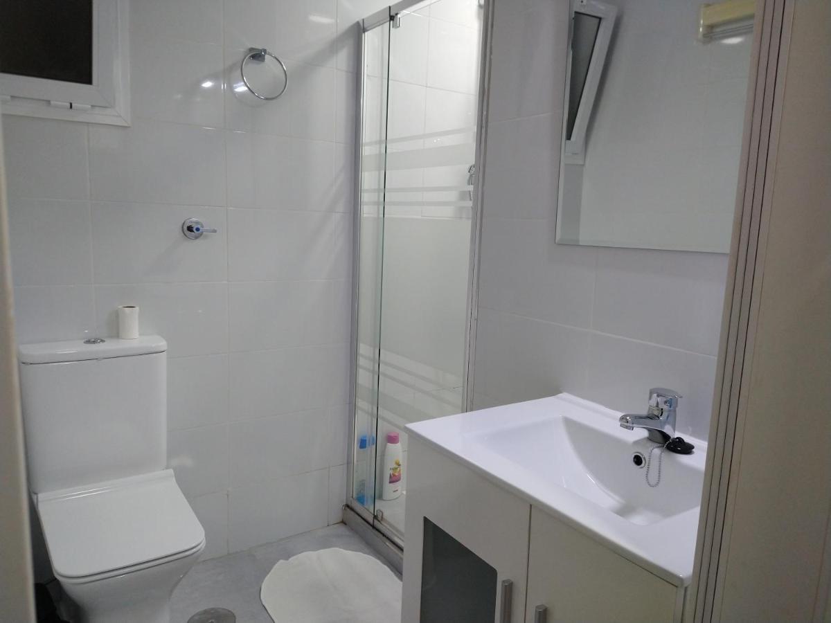 Luminoso Y Moderno Estudio Plaza Andalucia ตอร์เรโมลิโนส ภายนอก รูปภาพ